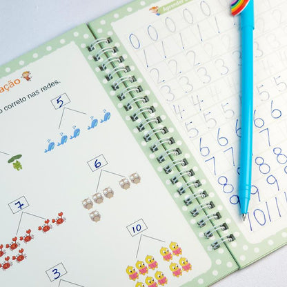 Kit 4 Cadernos Mágicos de Caligrafia Infantil + 6 Canetas + 20 Recargas — Reutilizável
